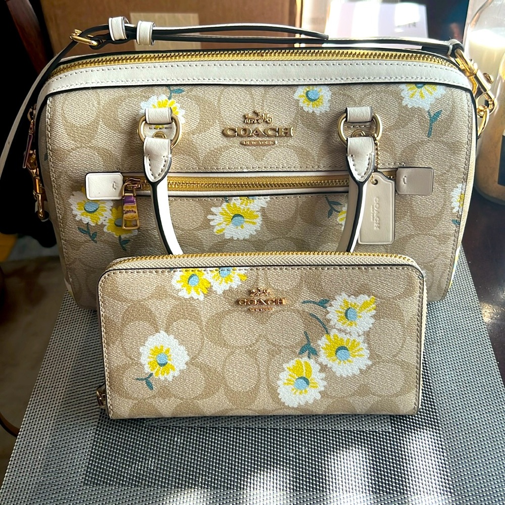 EUC COACH Rowan Satchel Signature Canvas bag & matching wallet in khaki/floral
